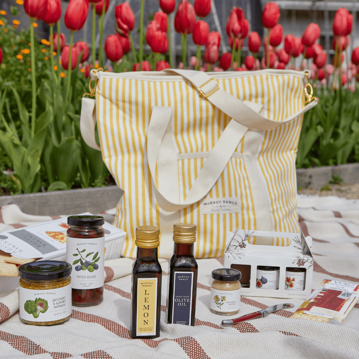 Life Is A Picnic Gift Set