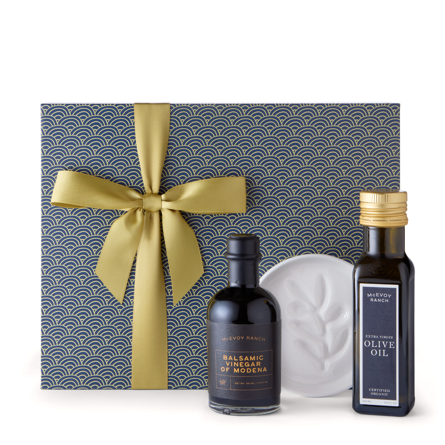 The Perfect Pour Gift Set