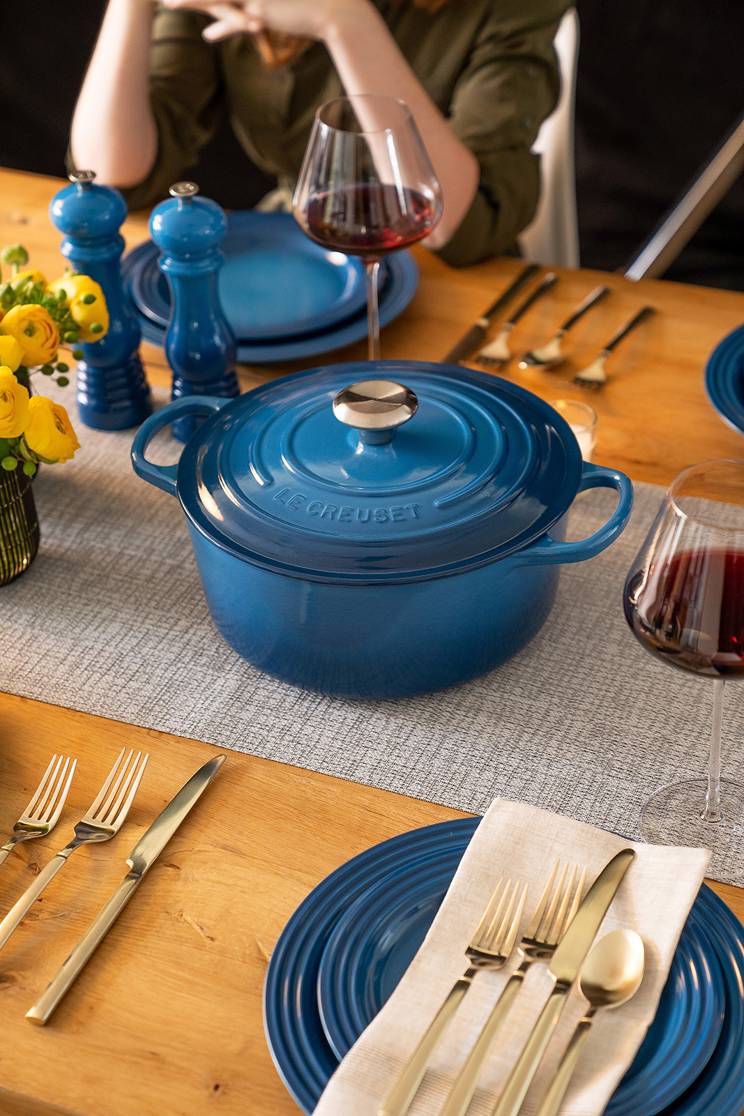 Le Creuset Signature French Oven Review 2023