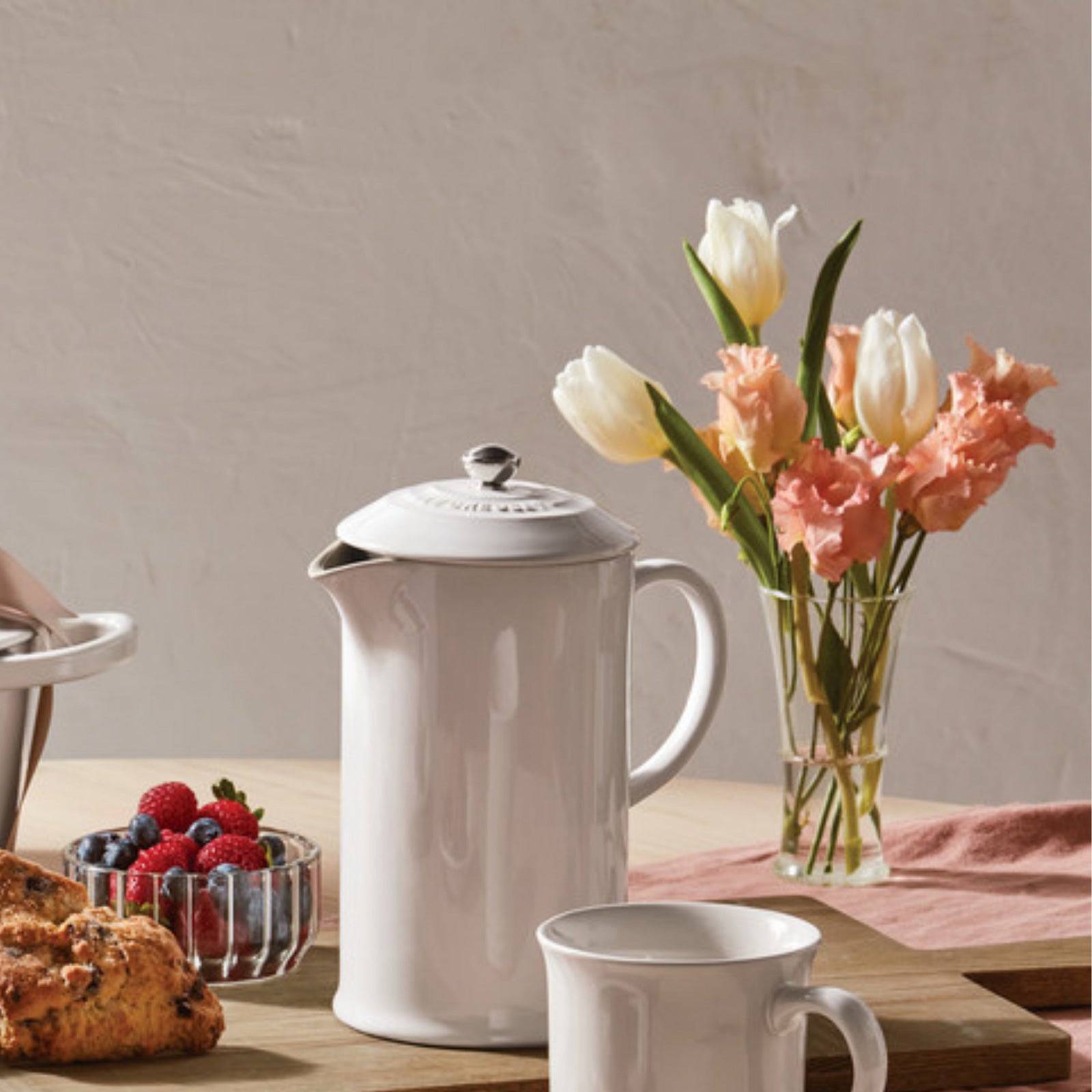 Næste Hæl lungebetændelse Le Creuset French Press - White - McEvoy Ranch